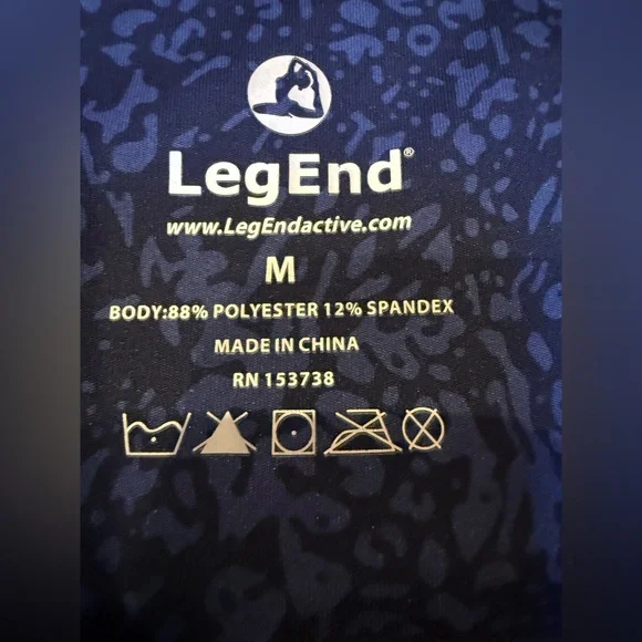 🖤 LegEnd Snake Print High-Rise Biker Shorts | Size M. Side Pockets - Picture 2 of 10